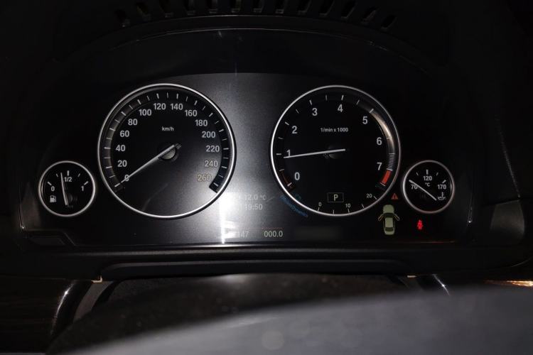 Used BMW 5 Series 2014 525Li Luxury Design Package Instrument Cluster