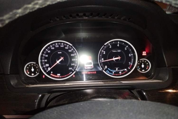 Used BMW 5 Series 2014 525Li Luxury Design Package Instrument Cluster