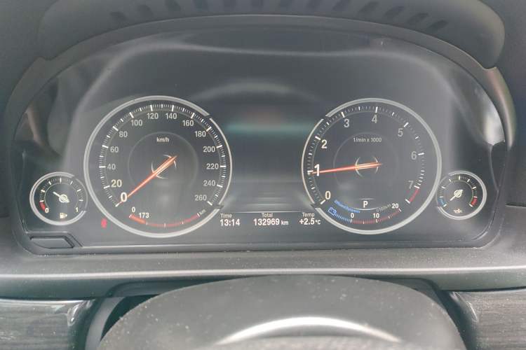 Used BMW 5 Series 2014 525Li Luxury Design Package Instrument Cluster