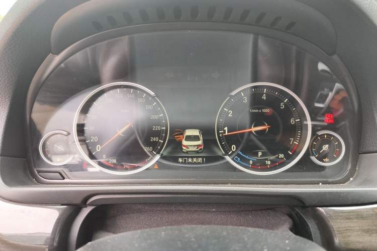 Used BMW 5 Series 2014 525Li Luxury Design Package Instrument Cluster