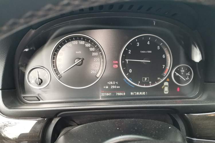 Used BMW 5 Series 2014 525Li Luxury Design Package Instrument Cluster