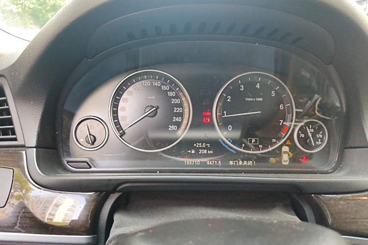 Used BMW 5 Series 2014 525Li Luxury Design Package Instrument Cluster
