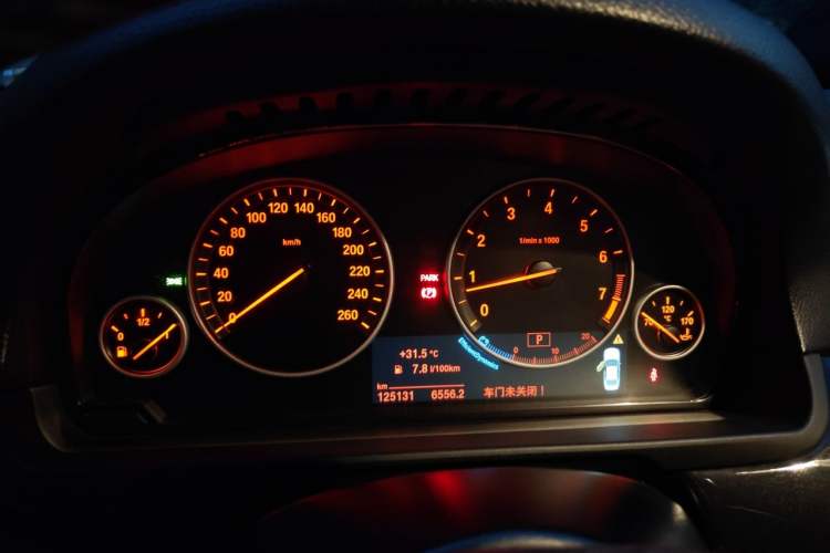 Used BMW 5 Series 2014 520i Elegant Edition Instrument Cluster