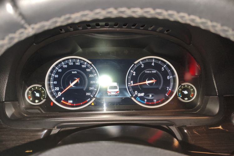 Used BMW 5 Series 2014 525Li Luxury Design Package Instrument Cluster