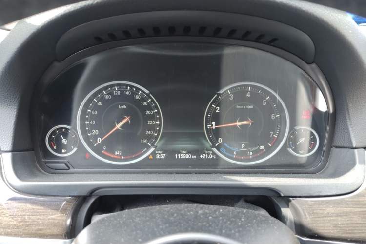 Used BMW 5 Series 2014 535Li Luxury Design Package Instrument Cluster
