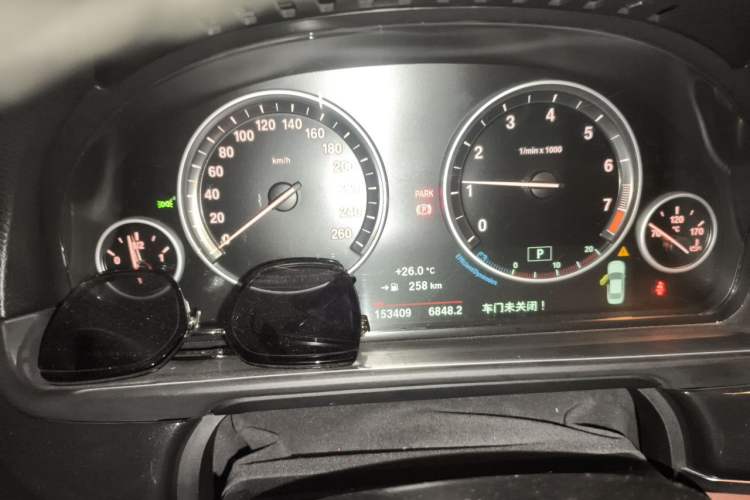 Used BMW 5 Series 2014 520Li Elegant Model Instrument Cluster