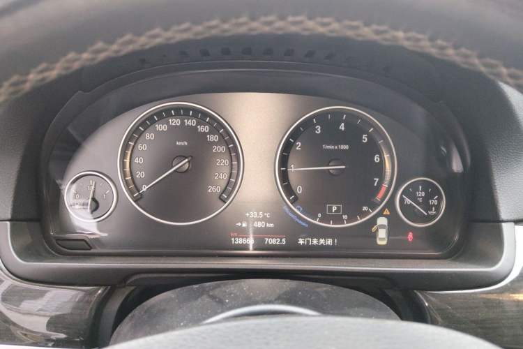 Used BMW 5 Series 2014 525Li Luxury Design Package Instrument Cluster