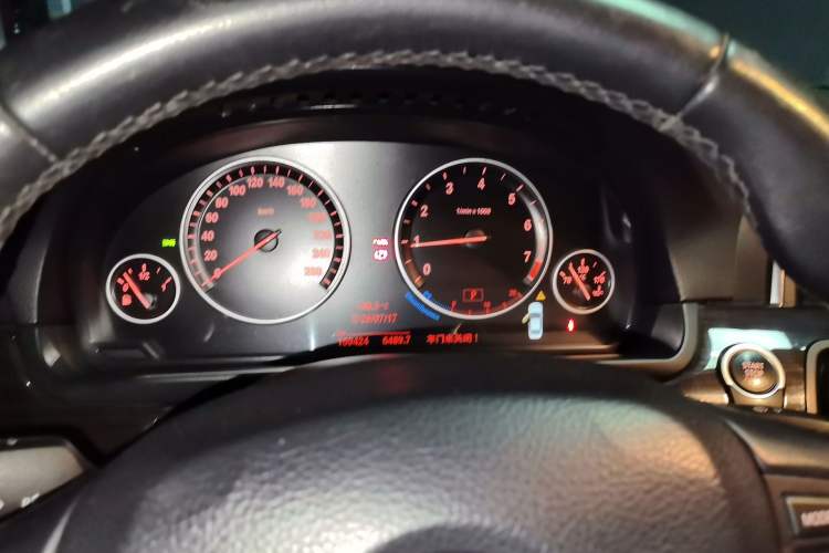Used BMW 5 Series 2014 525Li Luxury Design Package Instrument Cluster
