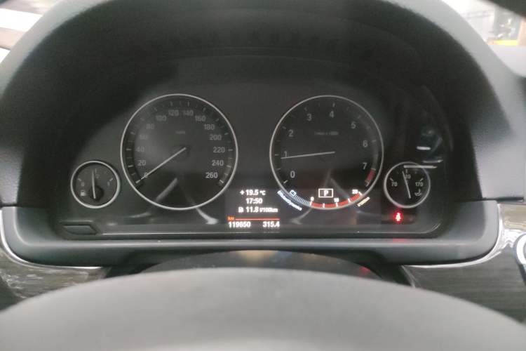 Used BMW 5 Series 2014 525Li Luxury Design Package Instrument Cluster
