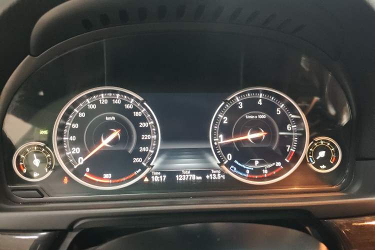Used BMW 5 Series 2014 525Li Luxury Design Package Instrument Cluster