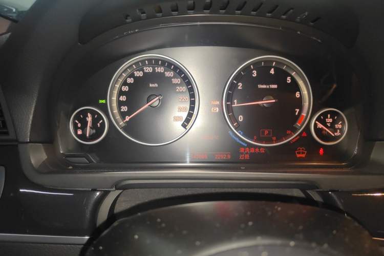 Used BMW 5 Series 2014 520Li Elegant Model Instrument Cluster