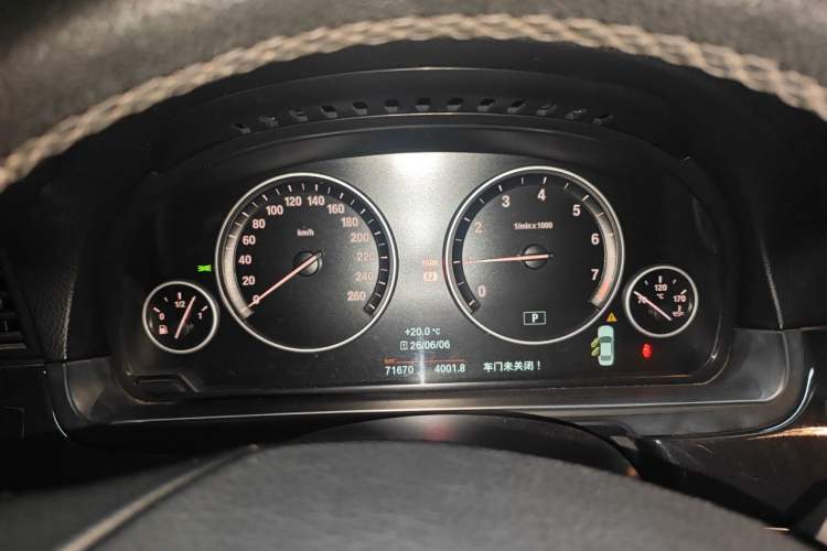 Used BMW 5 Series 2014 520Li Elegant Model Instrument Cluster