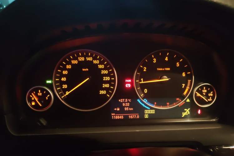 Used BMW 5 Series 2014 525Li Leading Model Instrument Cluster
