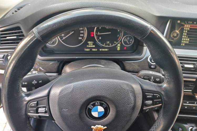 Used BMW 5 Series 2014 525Li Luxury Design Package Instrument Cluster