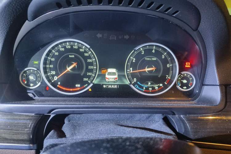 Used BMW 5 Series 2014 525Li Luxury Design Package Instrument Cluster