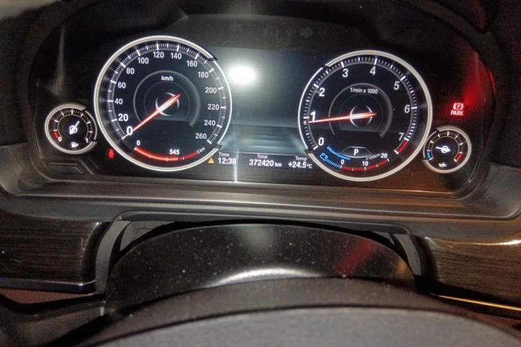 Used BMW 5 Series 2014 525Li Luxury Design Package Instrument Cluster