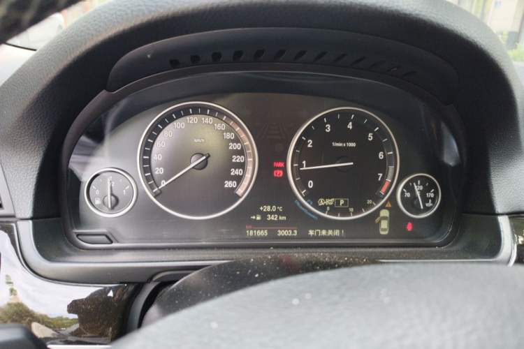 Used BMW 5 Series 2014 525Li Leading Model Instrument Cluster
