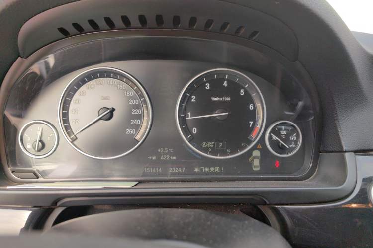 Used BMW 5 Series 2014 520Li Elegant Model Instrument Cluster