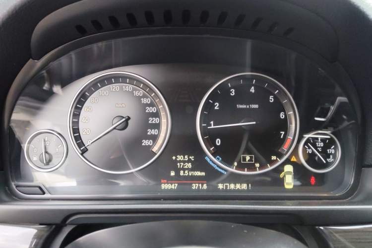 Used BMW 5 Series 2014 525Li Luxury Design Package Instrument Cluster