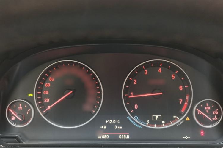 Used BMW 5 Series 2014 520Li Elegant Model Interior 2