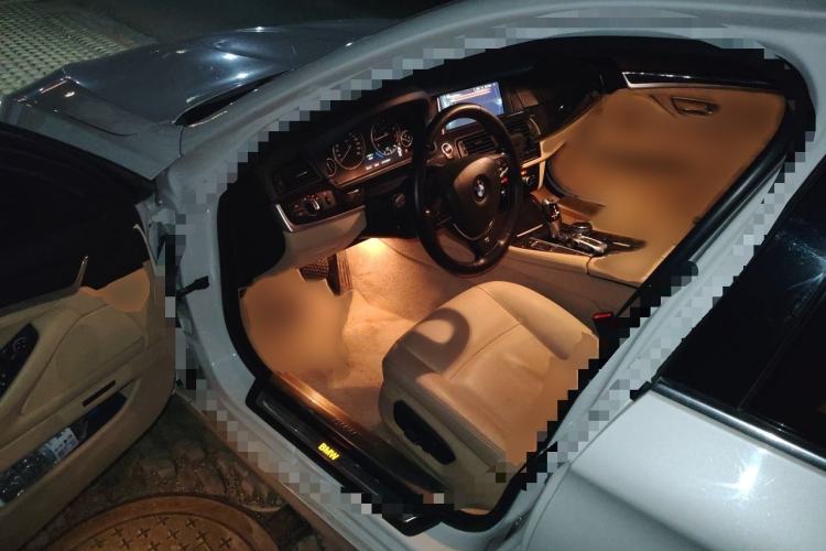 Used BMW 5 Series 2014 525Li Luxury Design Package Interior 3