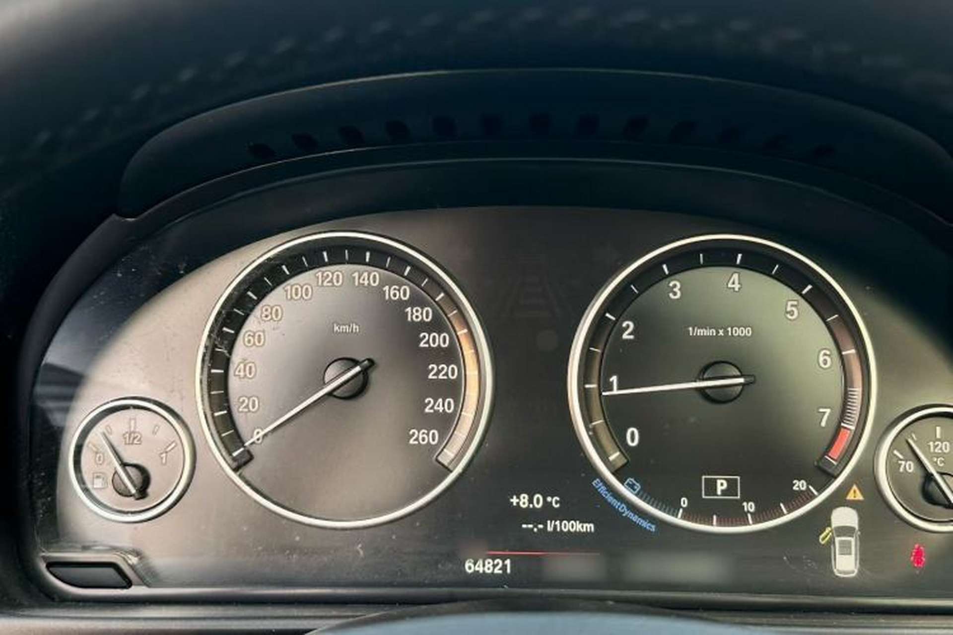Used BMW 5 Series 2014 520i Touring Edition Interior 9