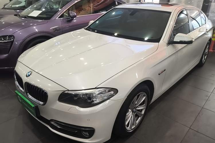 Used BMW 5 Series 2014 520Li Elegant Model Guazi used car, China used car export, Used car for sale, Used cars, Cheapest cars for sale