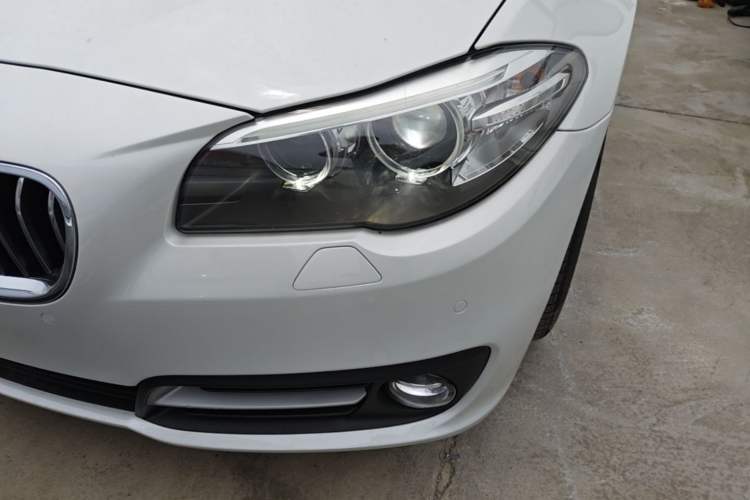 Used BMW 5 Series 2014 520Li Elegant Model Left Front Headlight