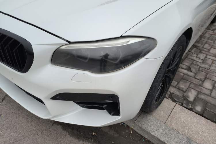 Used BMW 5 Series 2014 525Li Luxury Design Package Left Front Headlight