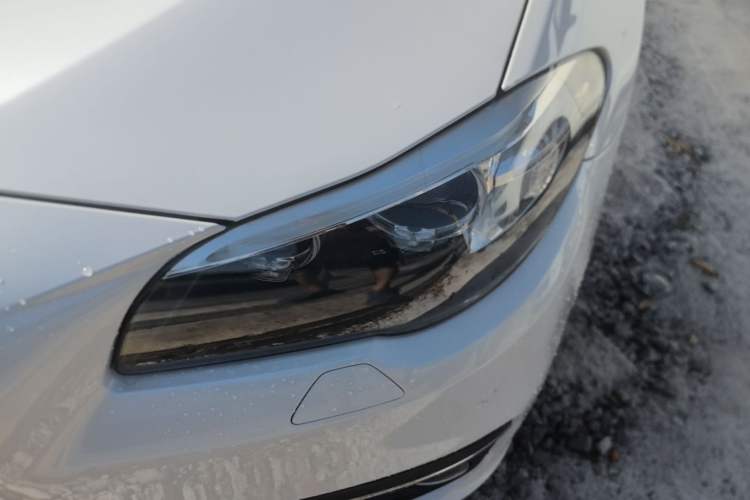 Used BMW 5 Series 2014 525Li Luxury Design Package Left Front Headlight