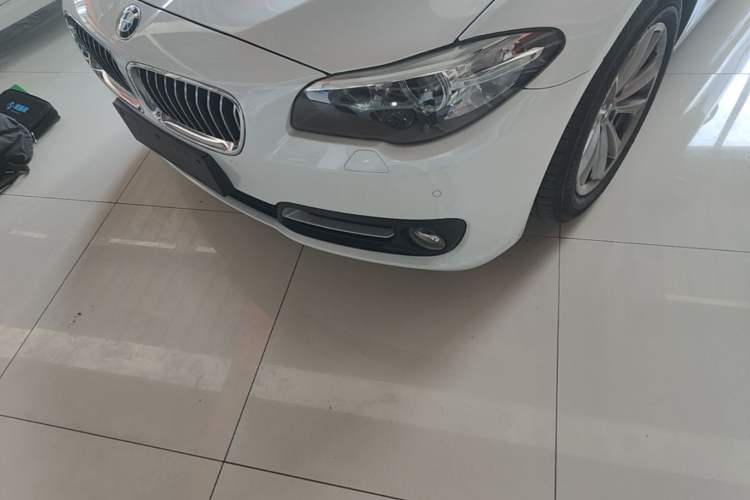 Used BMW 5 Series 2014 520Li Elegant Model Left Front Headlight