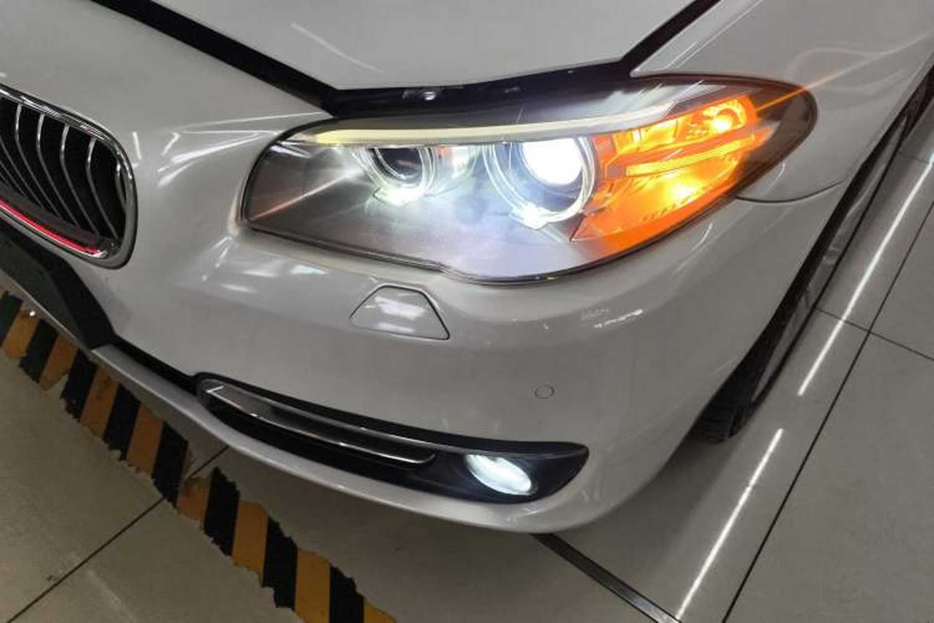 Used BMW 5 Series 2014 525Li Luxury Design Package Left Front Headlight