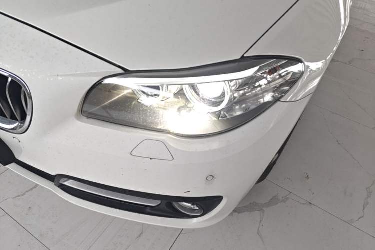 Used BMW 5 Series 2014 520i Elegant Edition Left Front Headlight