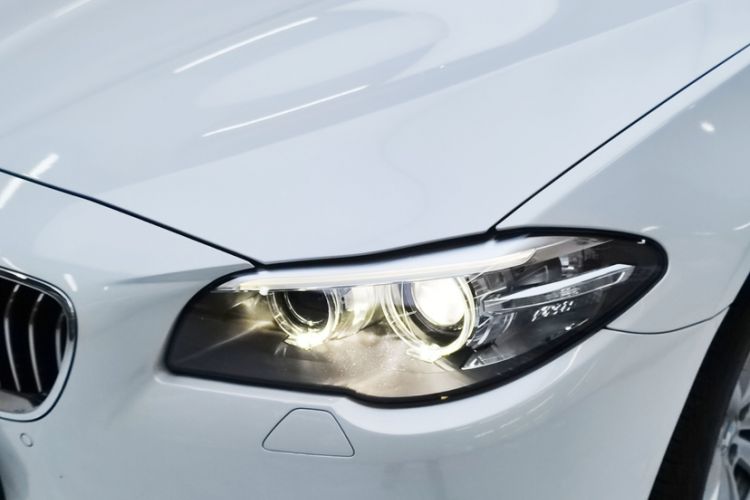 Used BMW 5 Series 2014 520Li Elegant Model Left Front Headlight