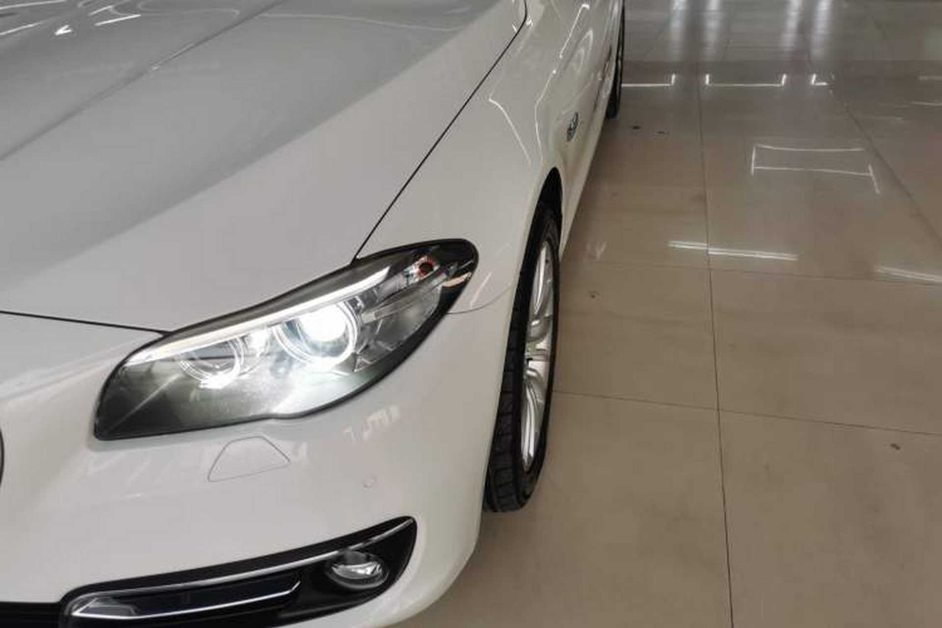 Used BMW 5 Series 2014 525Li Luxury Design Package Left Front Headlight