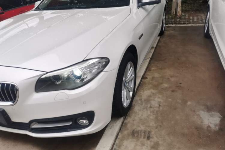 Used BMW 5 Series 2014 520Li Elegant Model Left Front Headlight
