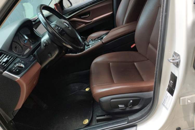 Used BMW 5 Series 2014 520Li Elegant Model Left Front Seat