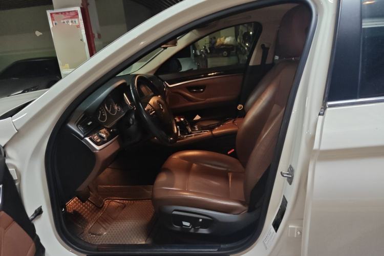 Used BMW 5 Series 2014 520Li Elegant Model Left Front Seat