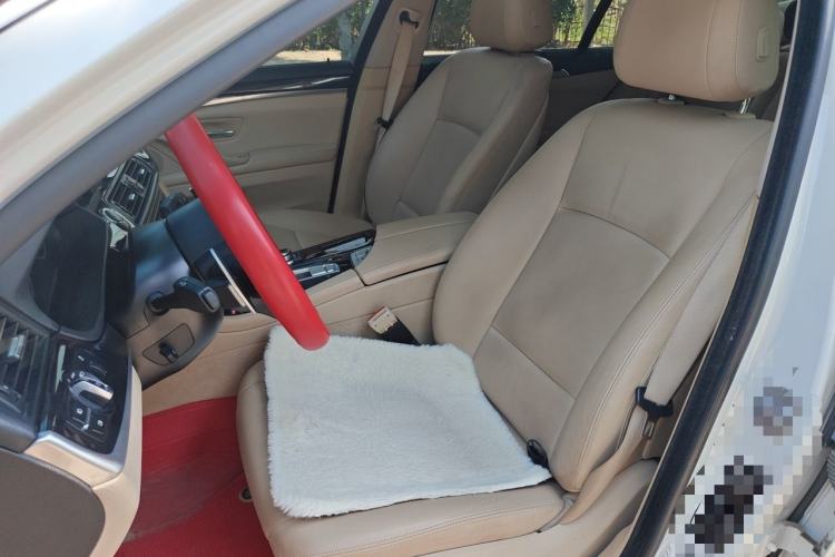 Used BMW 5 Series 2014 520Li Elegant Model Left Front Seat