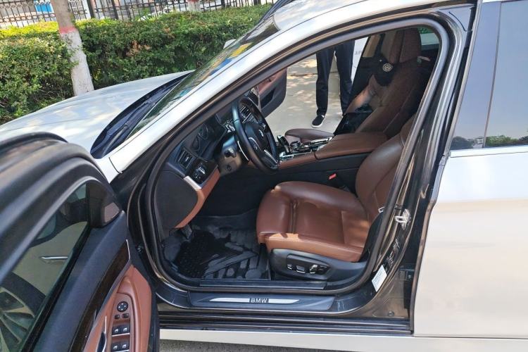 Used BMW 5 Series 2014 528Li Leading Model Left Front Seat