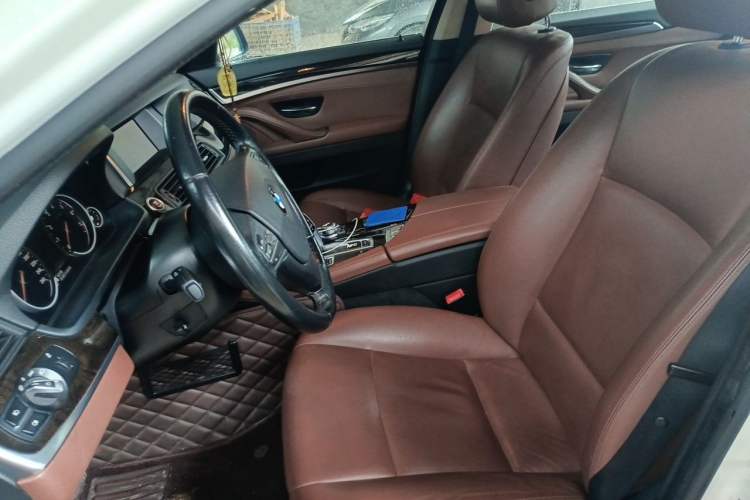 Used BMW 5 Series 2014 525Li Leading Model Left Front Seat