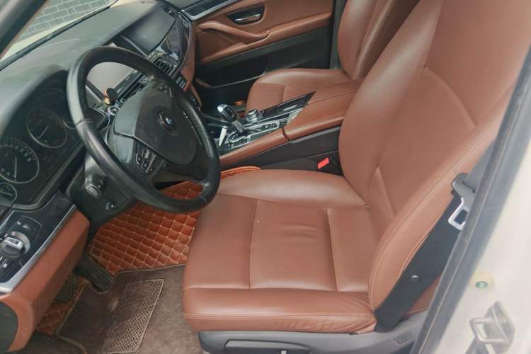 Used BMW 5 Series 2014 520Li Elegant Model Left Front Seat