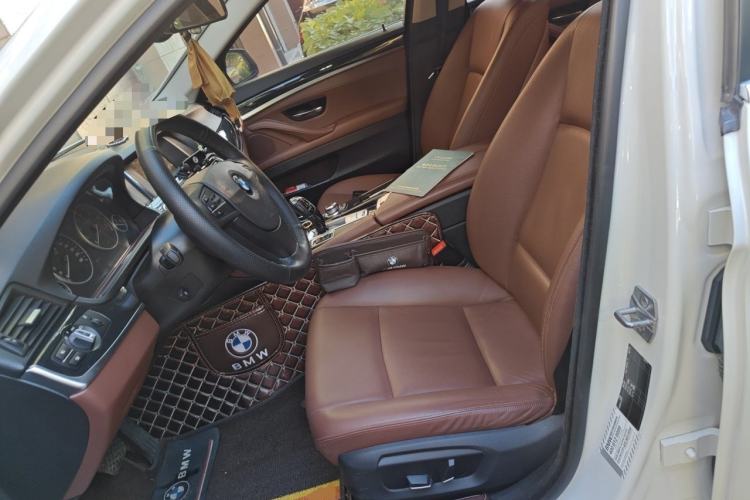 Used BMW 5 Series 2014 520Li Elegant Model Left Front Seat