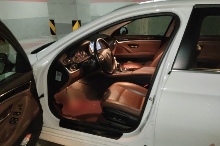 Used BMW 5 Series 2014 520i Elegant Edition Left Front Seat