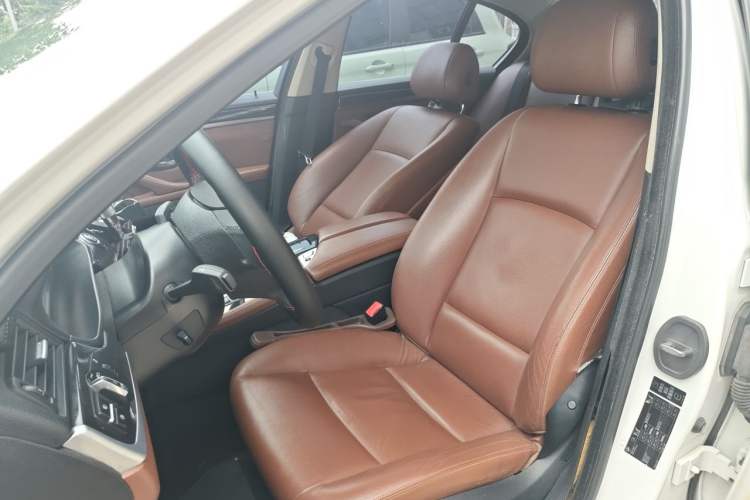 Used BMW 5 Series 2014 520i Elegant Edition Left Front Seat
