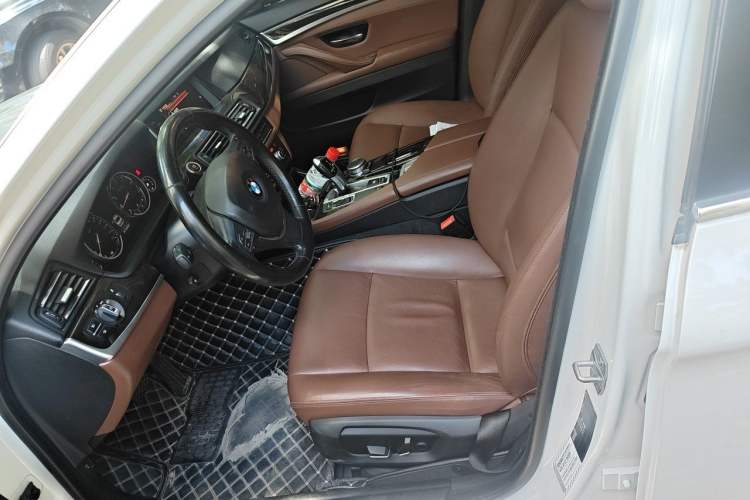 Used BMW 5 Series 2014 528Li Leading Model Left Front Seat