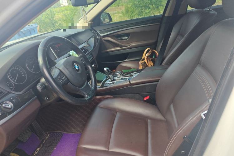 Used BMW 5 Series 2014 525Li Luxury Design Package Left Front Seat