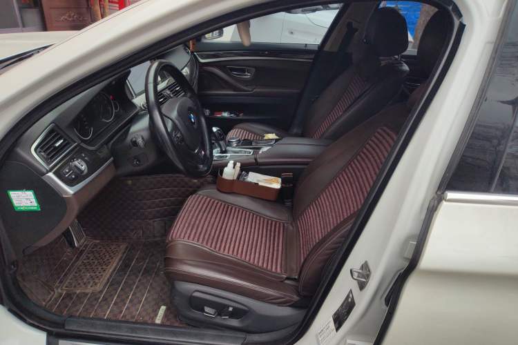 Used BMW 5 Series 2014 525Li Luxury Design Package Left Front Seat