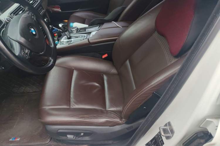 Used BMW 5 Series 2014 525Li Luxury Design Package Left Front Seat