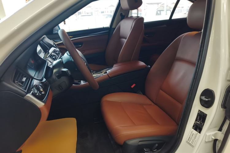 Used BMW 5 Series 2014 525Li Leading Model Left Front Seat